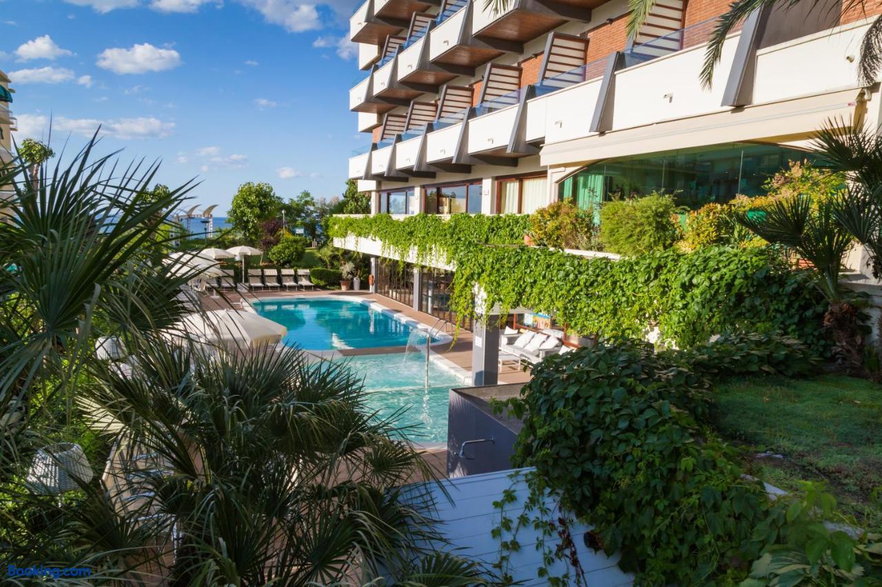 booking-74117-89878564-811746 Hotel Alexander
