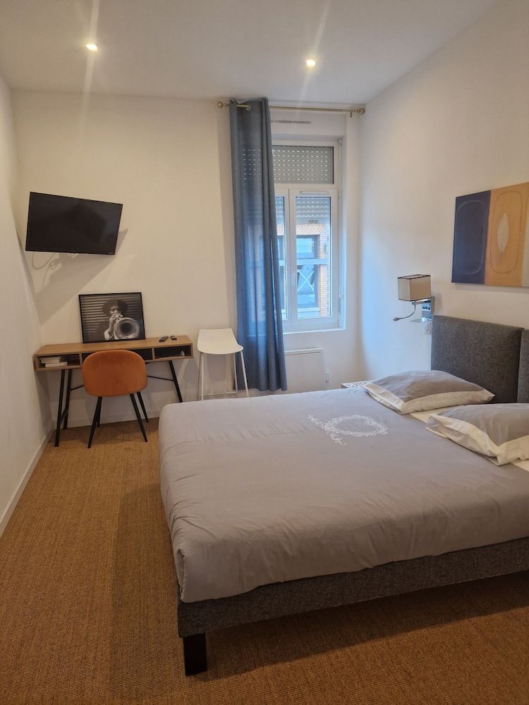 hotel photo