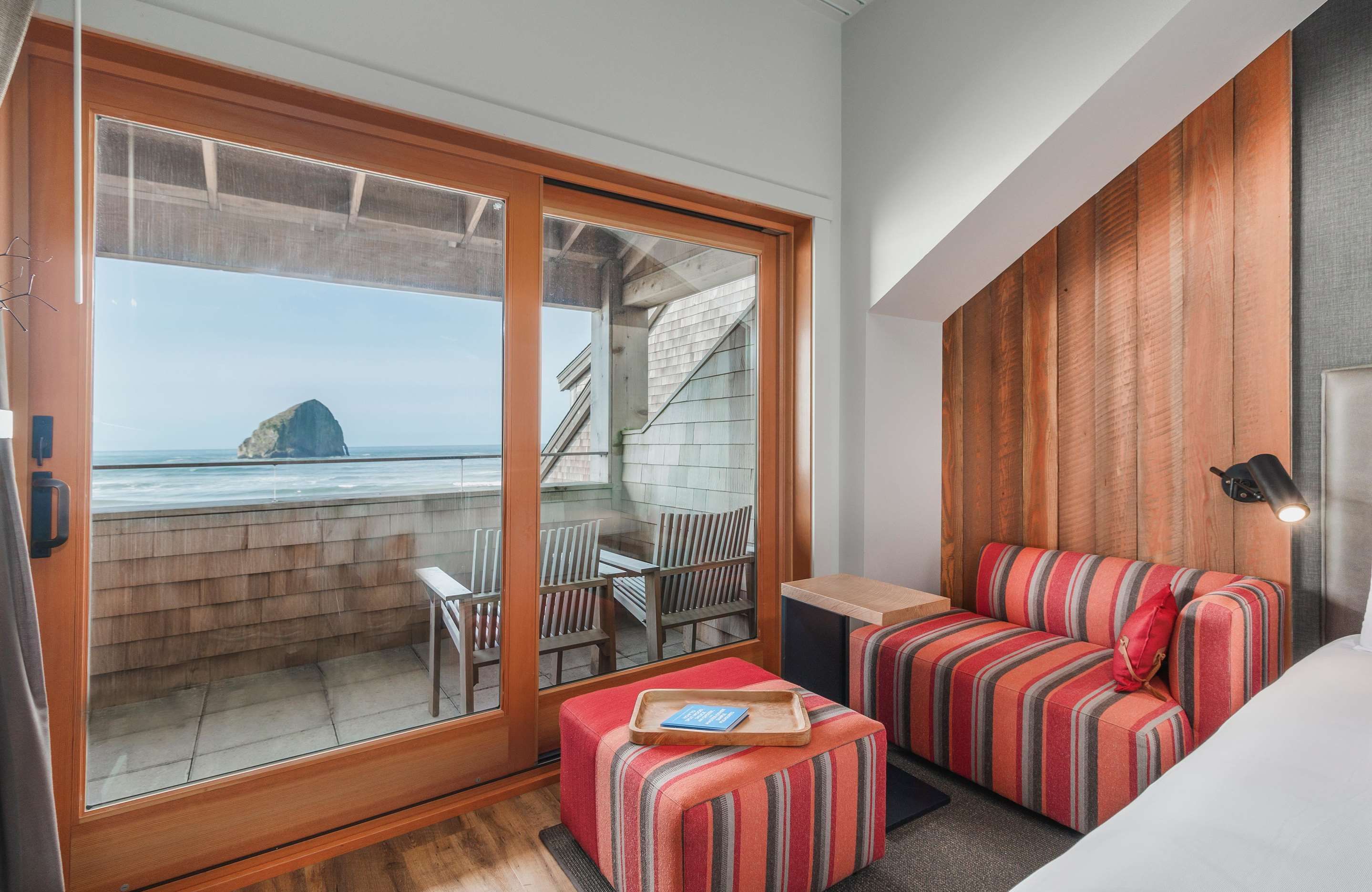 Headlands Coastal Lodge & Spa