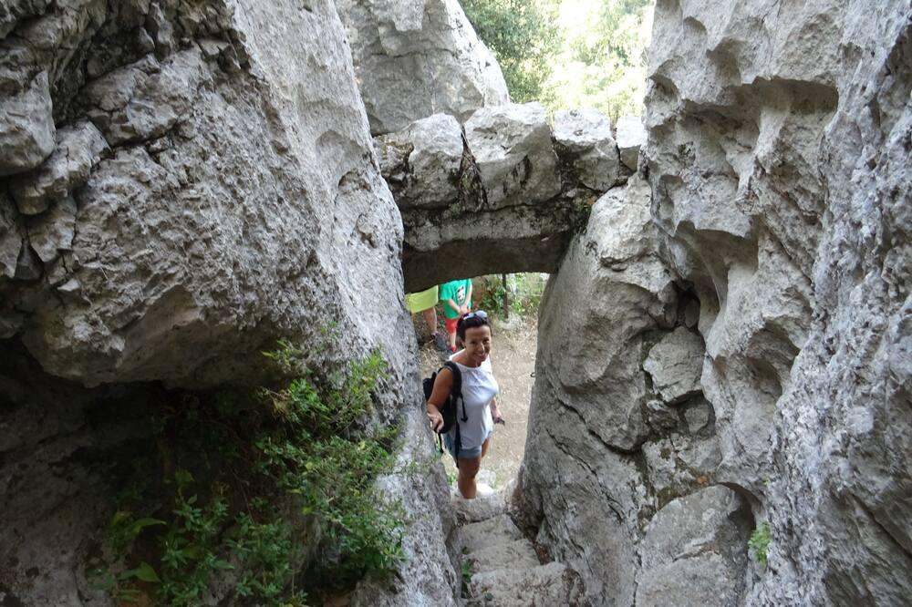 Direct access Via Ardèche, chalet with all comforts, swimming pool, air conditioning Rhône-Alpes - Ruoms visuel 4/5 Direct access Via Ardèche, chalet with all comforts, swimming pool, air conditioning Rhône-Alpes - Ruoms visuel 4/5