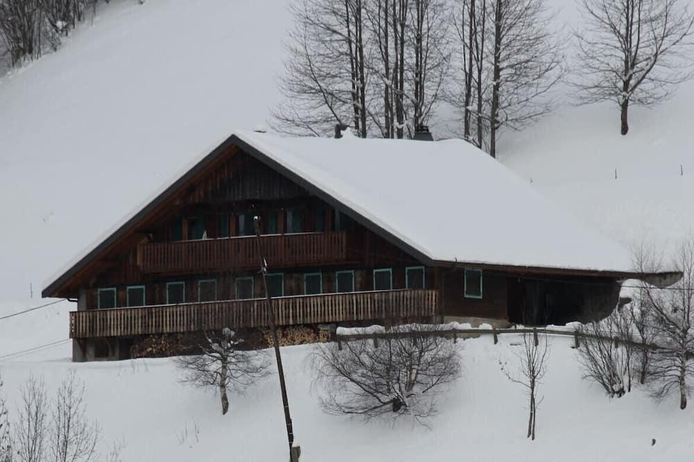 Old Savoyard chalet renovated comfortable (See our Video Presentation) Rhône-Alpes - Abondance visuel 2/5 Old Savoyard chalet renovated comfortable (See our Video Presentation) Rhône-Alpes - Abondance visuel 2/5