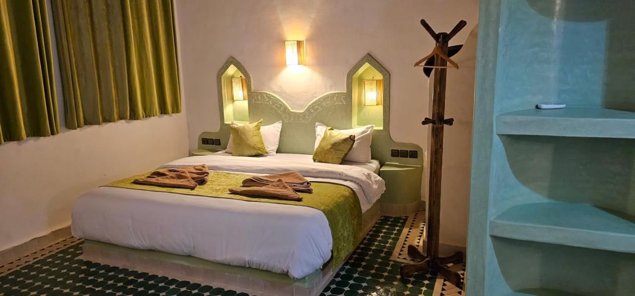 Traditional Riad Merzouga Dunes