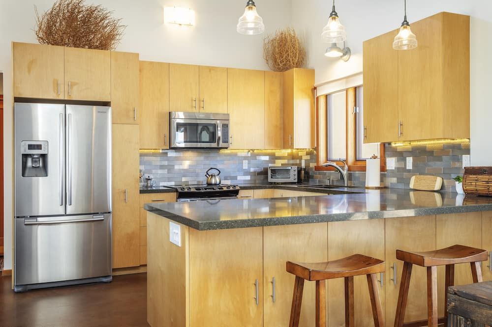 Constellation Compound