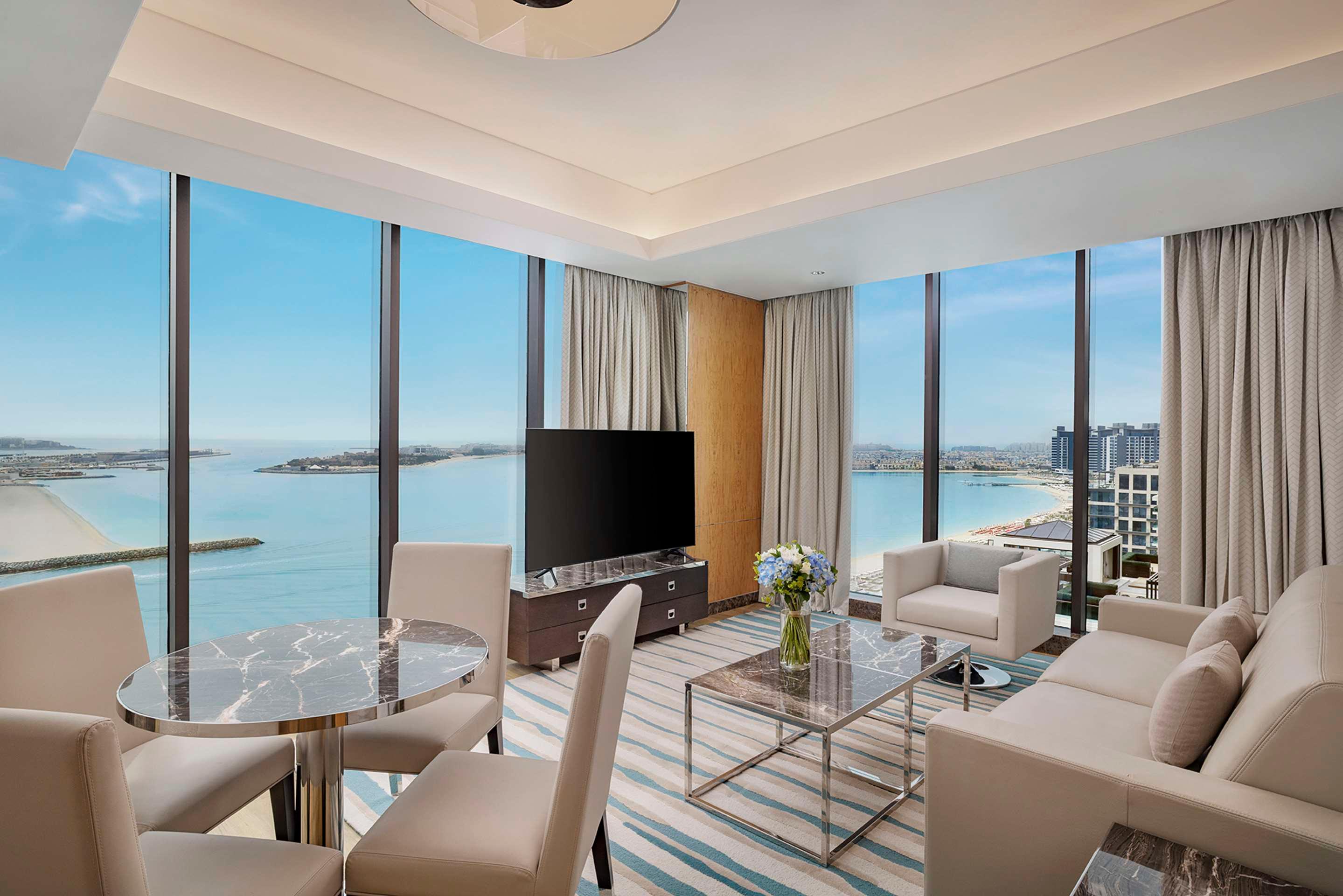 ice-8521867-3f586f-741588 Hilton Dubai Palm Jumeirah