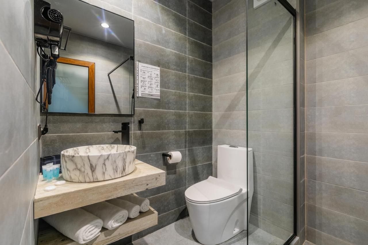 Magnetic Resort Ureki