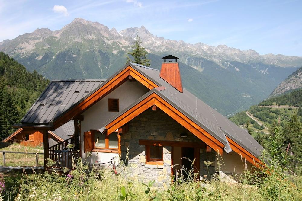 Ski in Ski out direct on to piste individual chalet with fab views and free WIFI Rhône-Alpes - Oz-en-Oisans visuel 5/5 Ski in Ski out direct on to piste individual chalet with fab views and free WIFI Rhône-Alpes - Oz-en-Oisans visuel 5/5