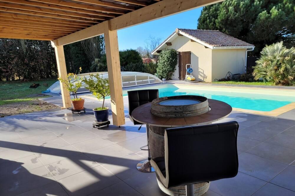 air-conditioned house with indoor pool 5 minutes from the ocean Aquitaine - Vensac visuel 3/10 air-conditioned house with indoor pool 5 minutes from the ocean Aquitaine - Vensac visuel 3/10