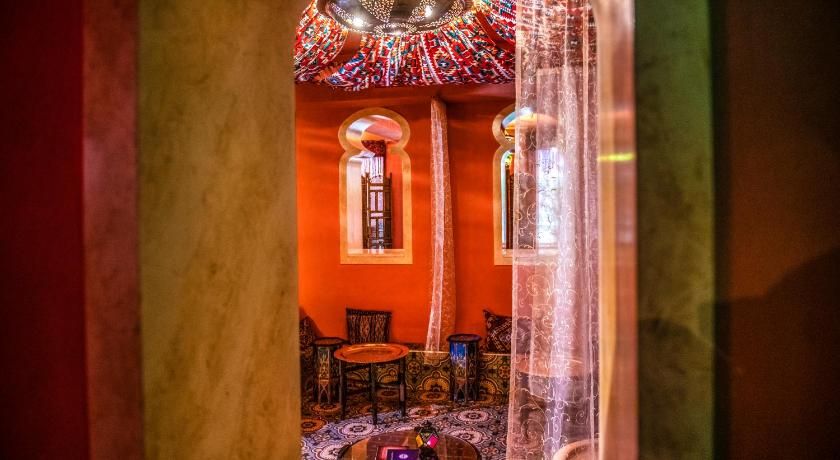 Mesés Shiraz Hotel Superior-Adults only