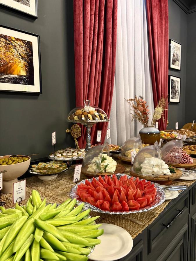 Leon Hotel Spa Ganja