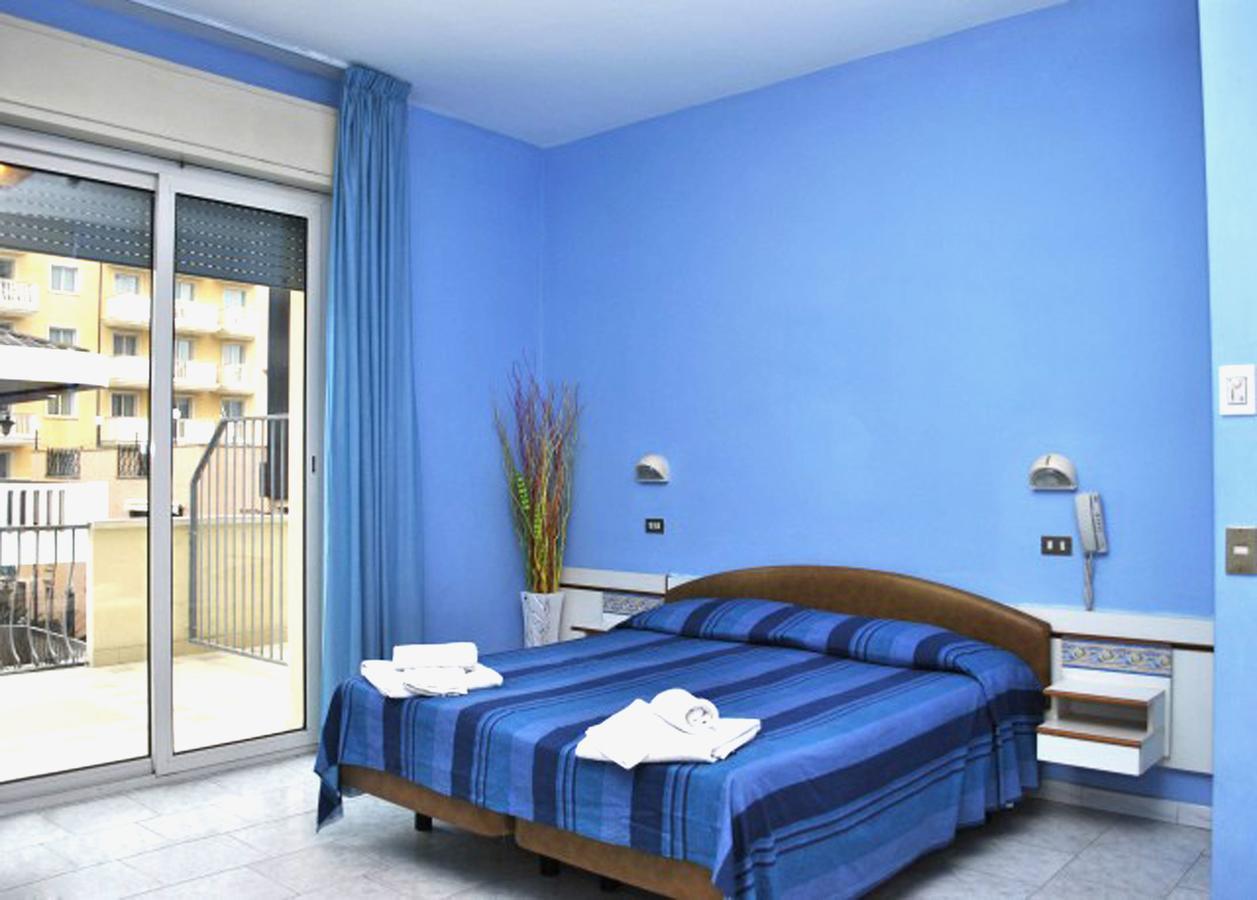 Hotel Giannella Emilia Romagna - Rimini visuel 2/2 Hotel Giannella Emilia Romagna - Rimini visuel 2/2