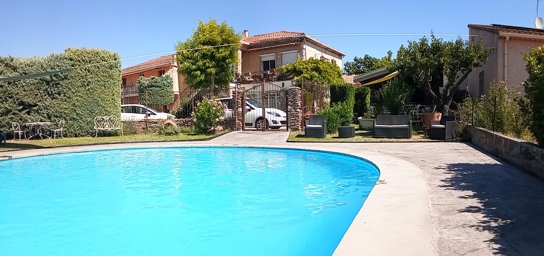Hotel La Font De Lauro Languedoc-Roussillon - Saumane visuel 4/5 Hotel La Font De Lauro Languedoc-Roussillon - Saumane visuel 4/5