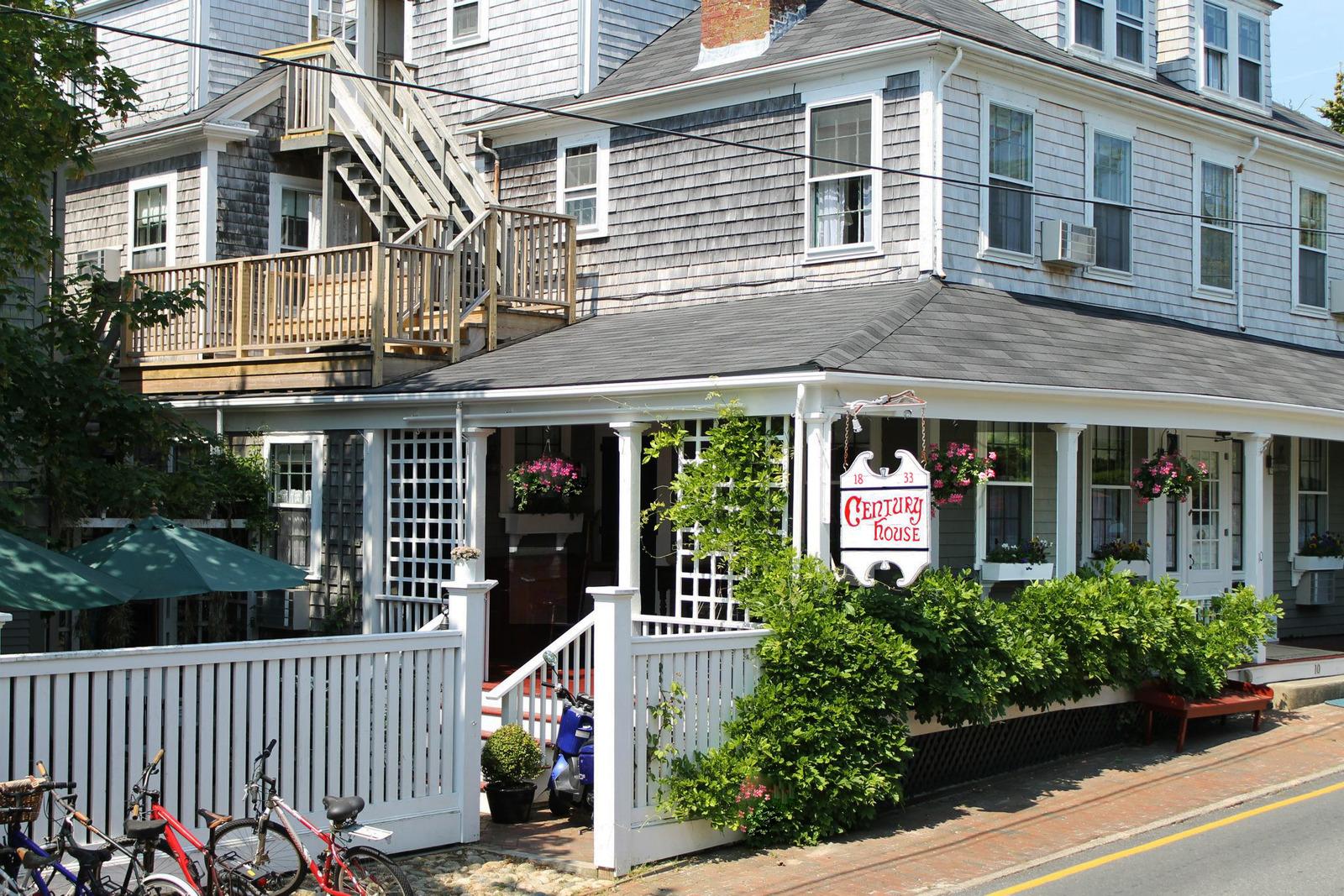 Century House 297 (̶3̶9̶7̶). Nantucket Hotel Deals & Reviews KAYAK