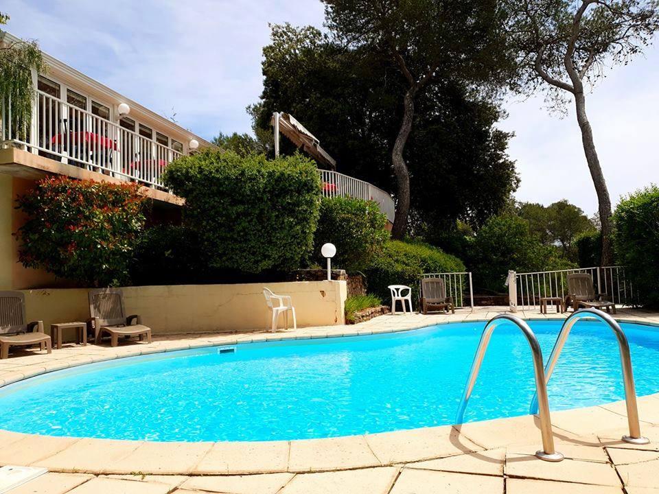 Le Relais des Lavandins Provence-Alpes-Côte d'Azur - Le Muy visuel 3/4 Le Relais des Lavandins Provence-Alpes-Côte d'Azur - Le Muy visuel 3/4