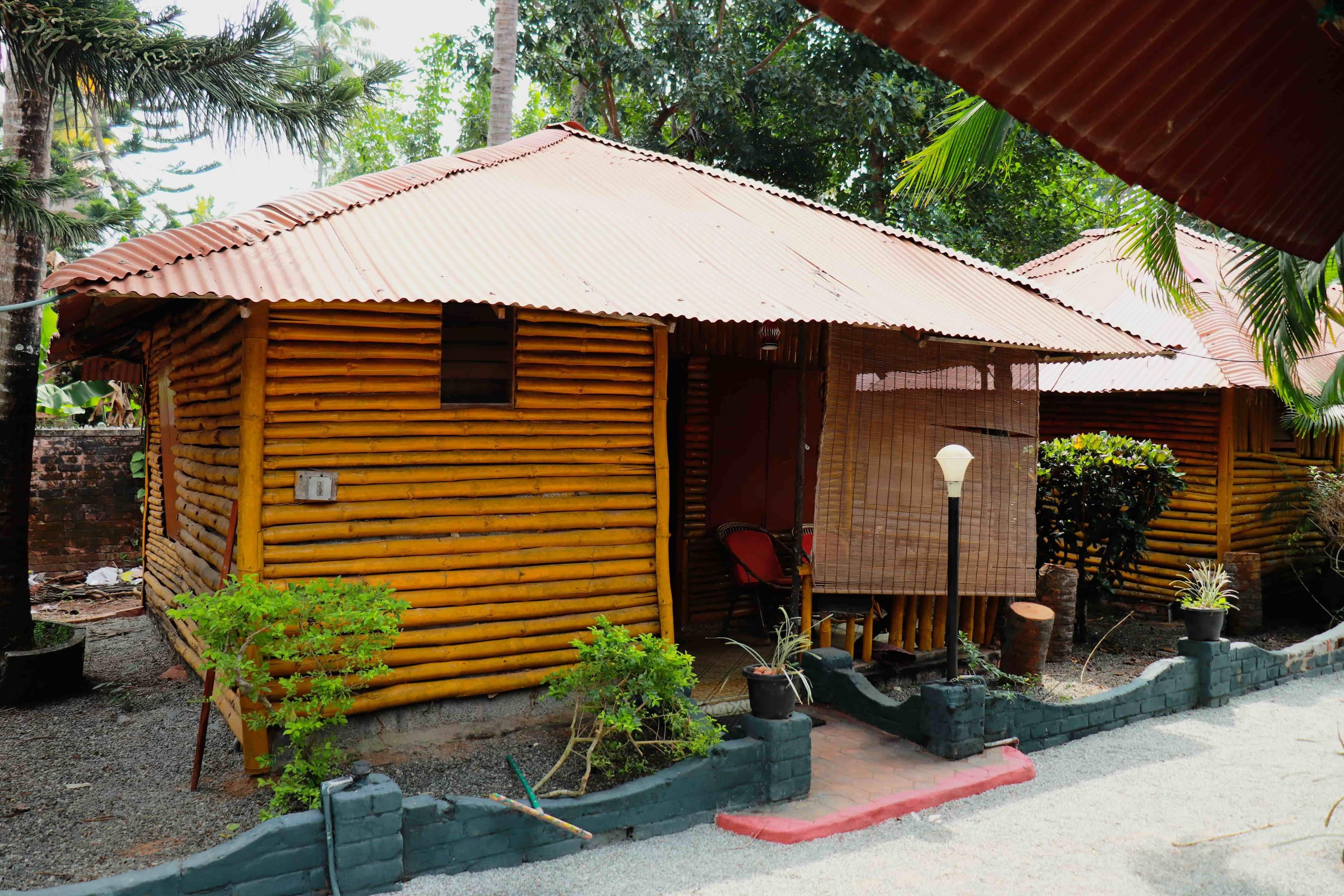 Kerala Bamboo House ₹ 817 (₹̶ ̶8̶1̶7̶). Varkala Hotel Deals & Reviews