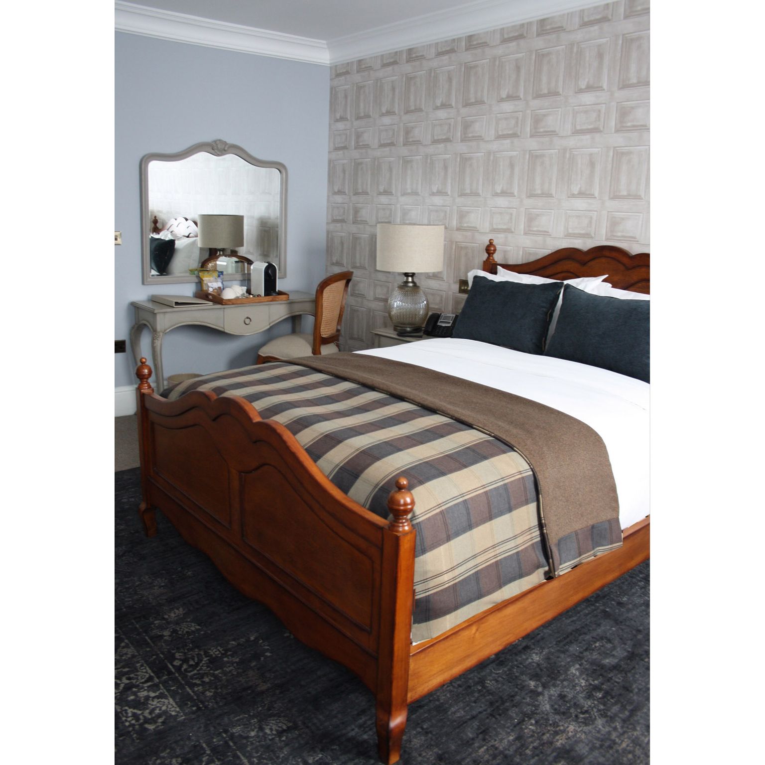 The Clerk & Well Pub & Rooms