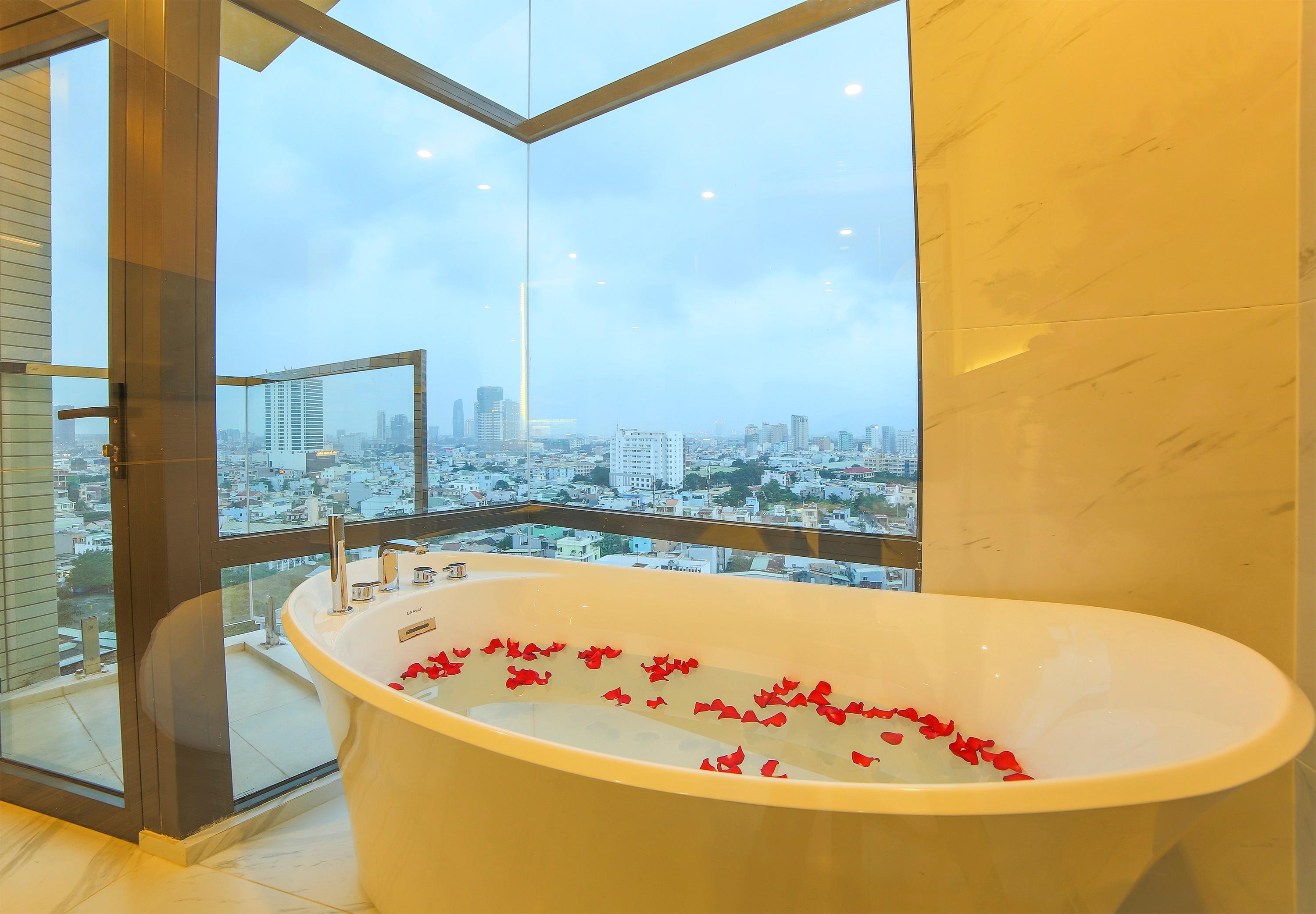 10d59df4-5a5338d2-7 San Marino Boutique Da Nang