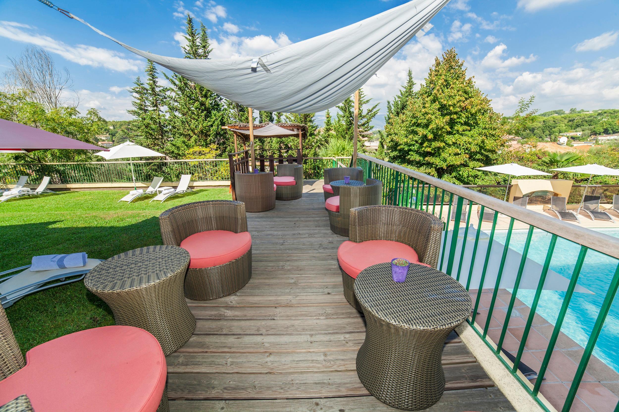 Le Club Mougins Provence-Alpes-Côte d'Azur - Mougins visuel 4/5 Le Club Mougins Provence-Alpes-Côte d'Azur - Mougins visuel 4/5