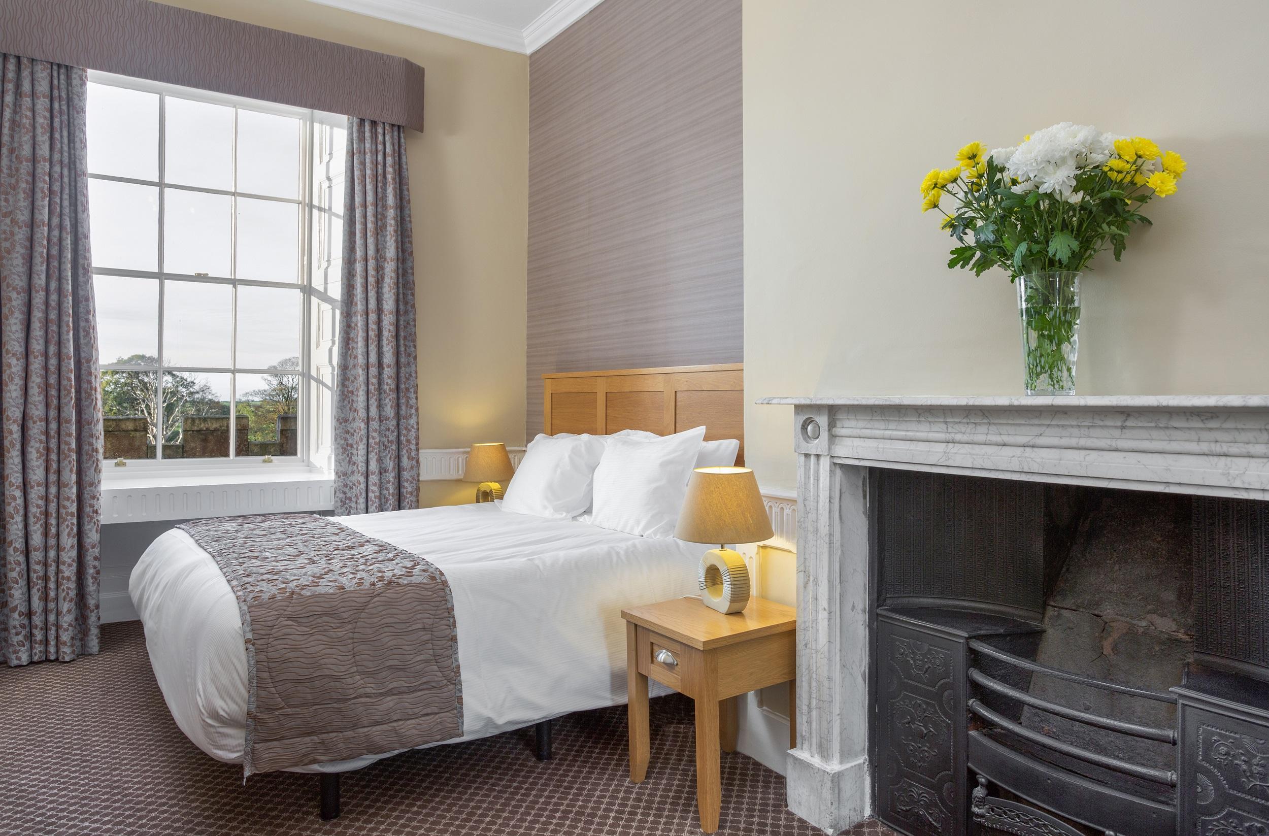 c9c25704-591c64ac Thurnham Hall