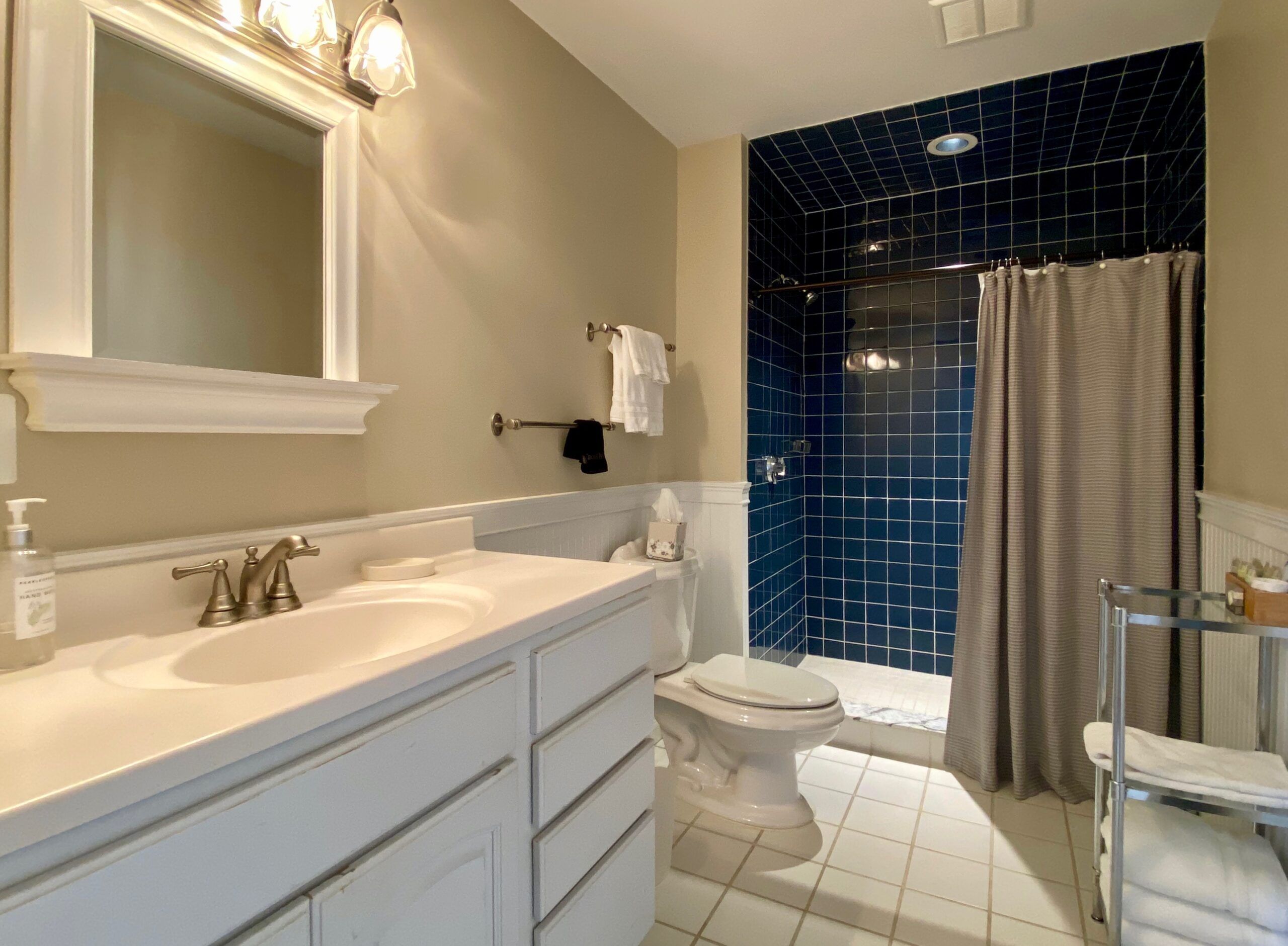 Inn on Main Hotel 215 (̶4̶1̶2̶). Manasquan Hotel Deals & Reviews KAYAK