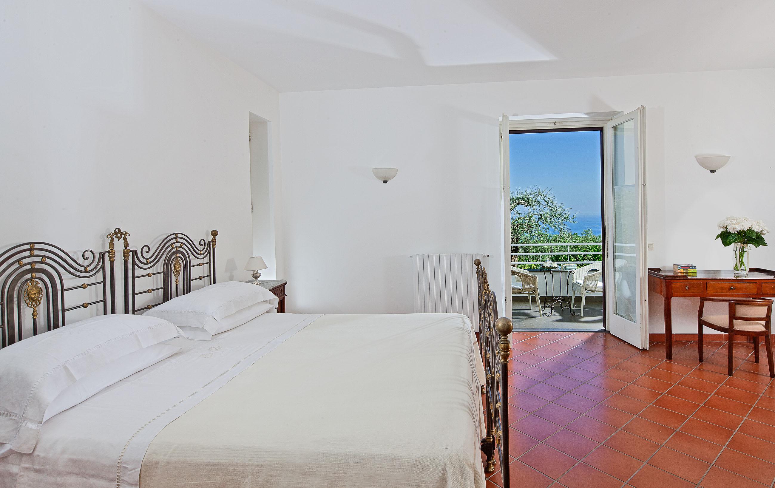 Villa Oriana Relais Campanië - Glimlach visuel 1/5 Villa Oriana Relais Campanië - Glimlach visuel 1/5