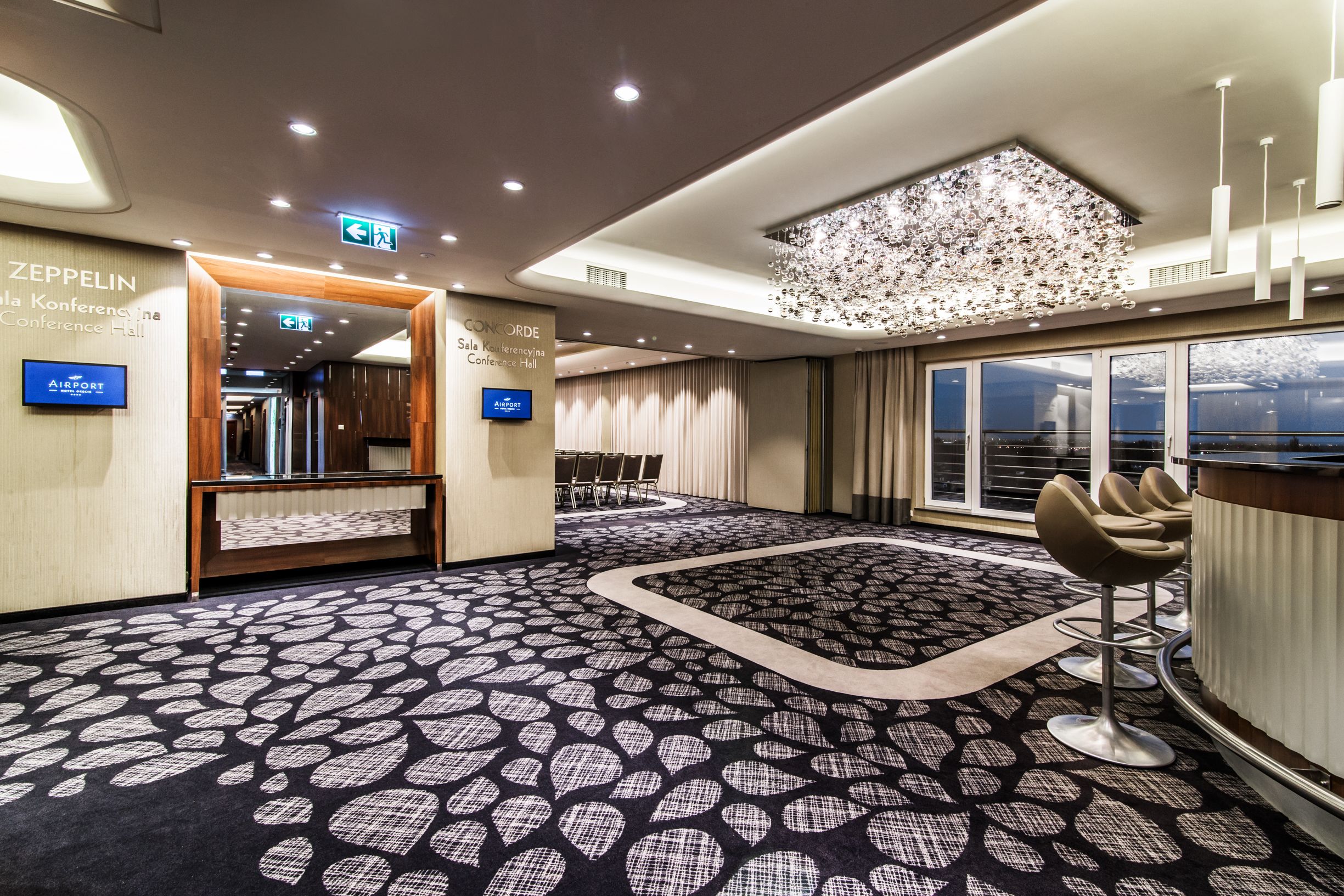 Airport Hotel Okęcie