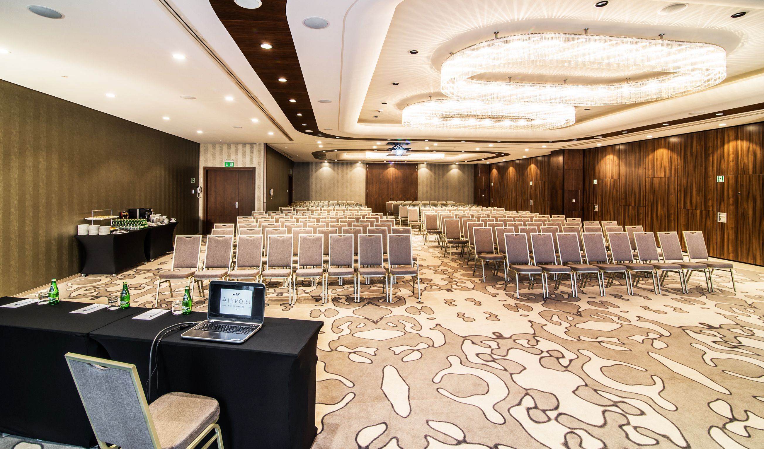 Airport Hotel Okęcie