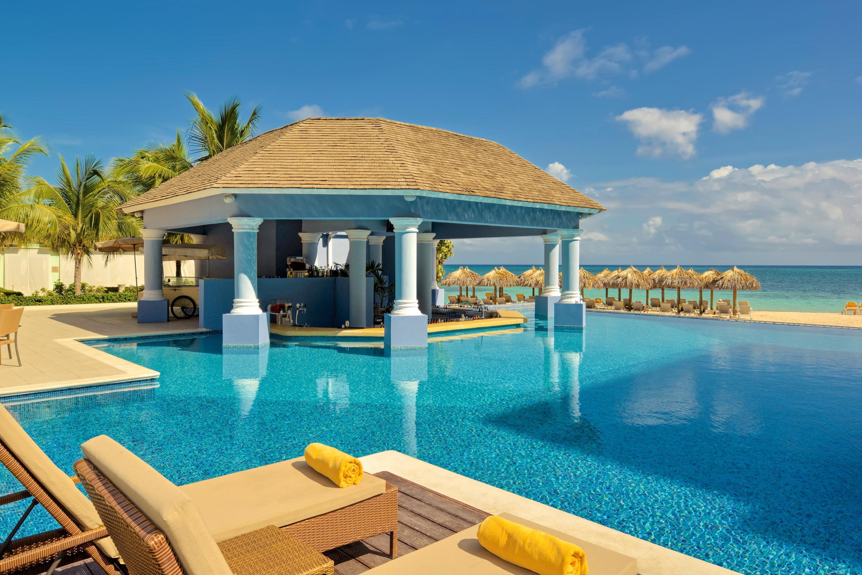 Iberostar Tucan C$ 243 (C̶$̶ ̶4̶0̶0̶). Playa del Carmen Hotel Deals ...