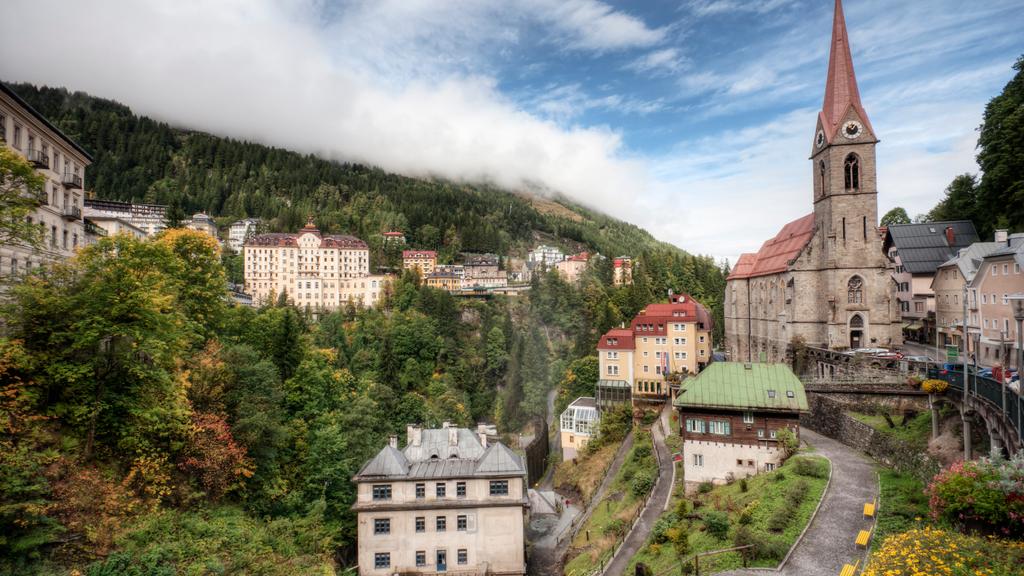 ReiseGuide für Bad Gastein Tourismus in Bad Gastein KAYAK