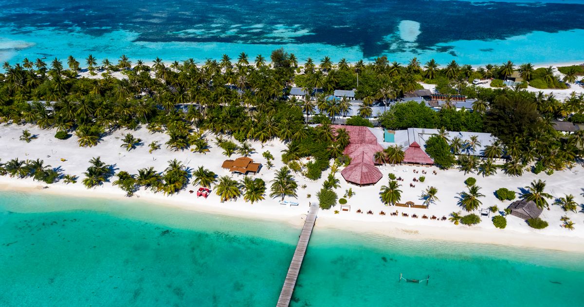 Find Bodufinolhu bed & breakfasts deals | momondo