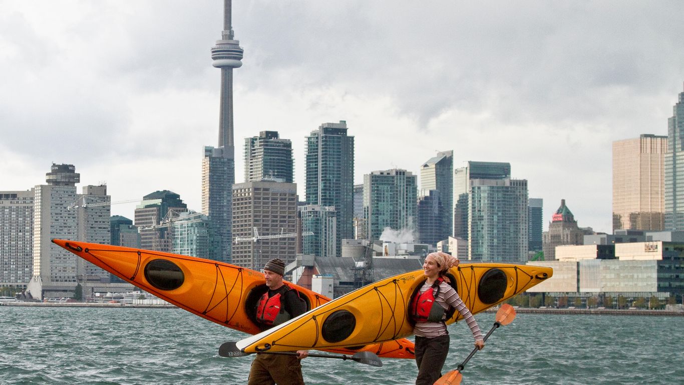 Flights to Toronto