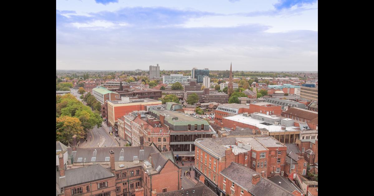 Coventry city telegraph. Ковентри город в Великобритании. Ковентри вид сверху. Ковентри фото города. Виды Ковентри.