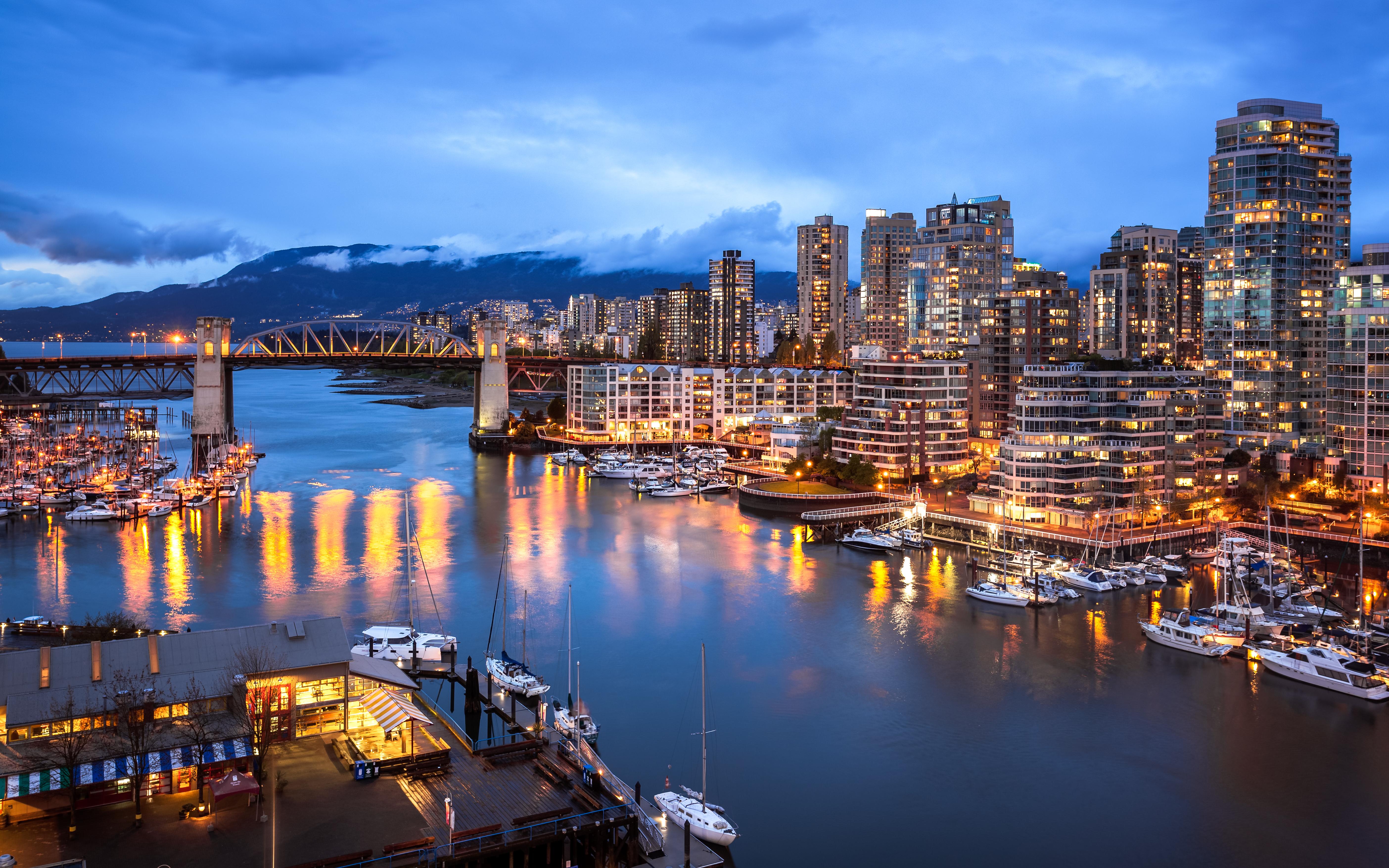 Flights from Detroit to Vancouver from 95 Priceline