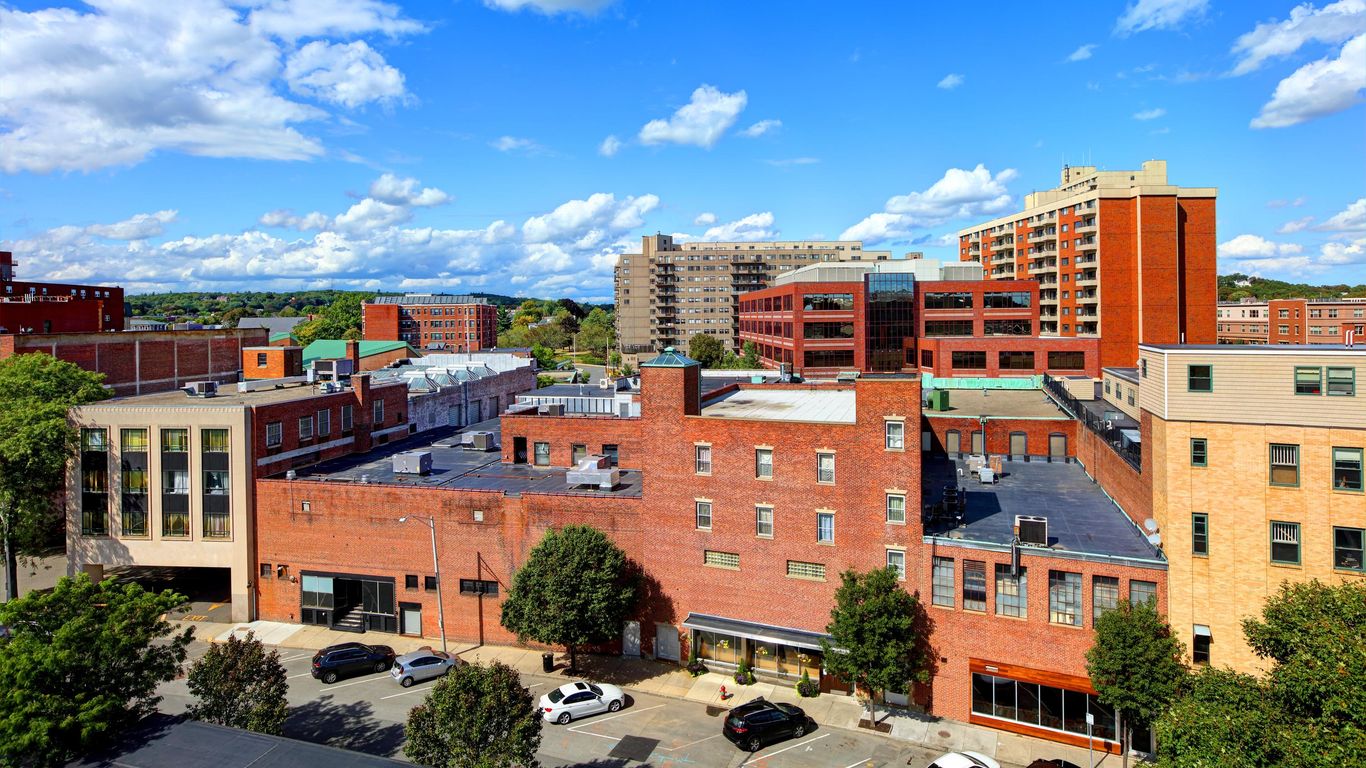 Hotels in Malden