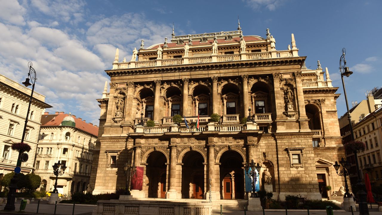 District VI Ter zv ros Hotels In Budapest 957 Cheap District VI district-vi-ter-zv-ros-hotels-in-budapest-957-cheap-district-vi