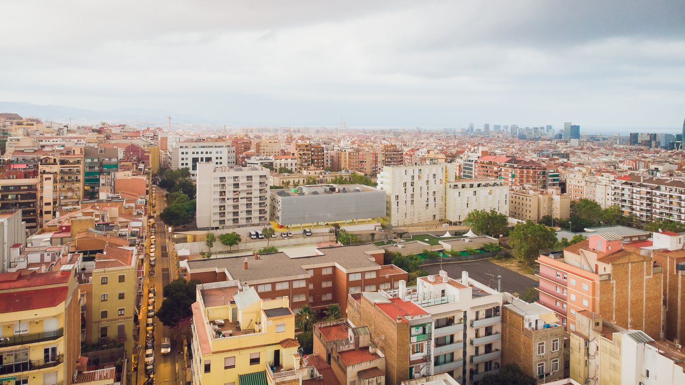 Sants-Montjuïc Sants-Montjuïc