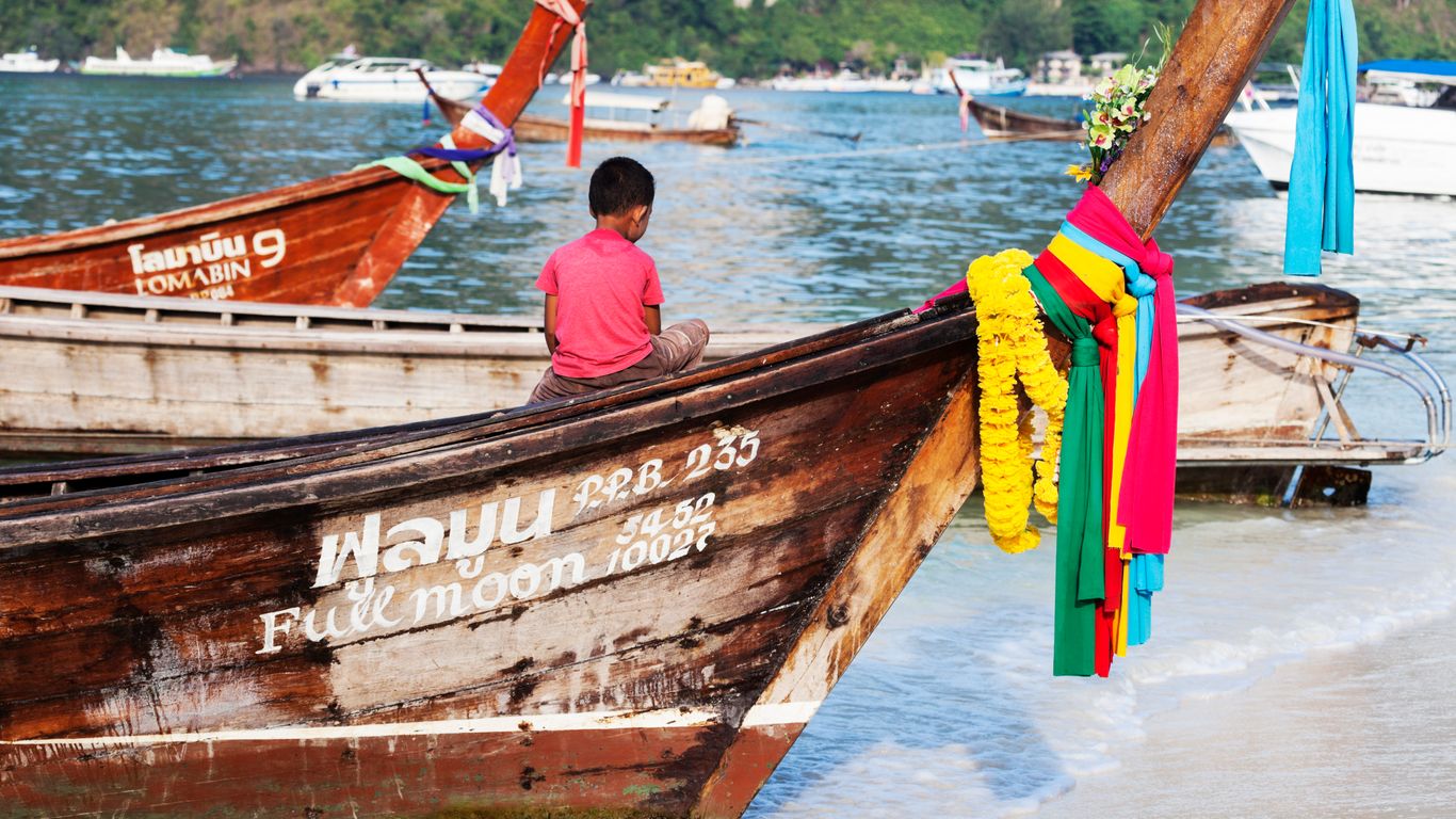 Flights to Phi Phi-öarna