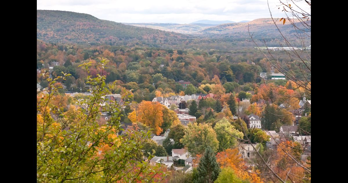 Hertz Car Rentals in Oneonta from 52/day KAYAK