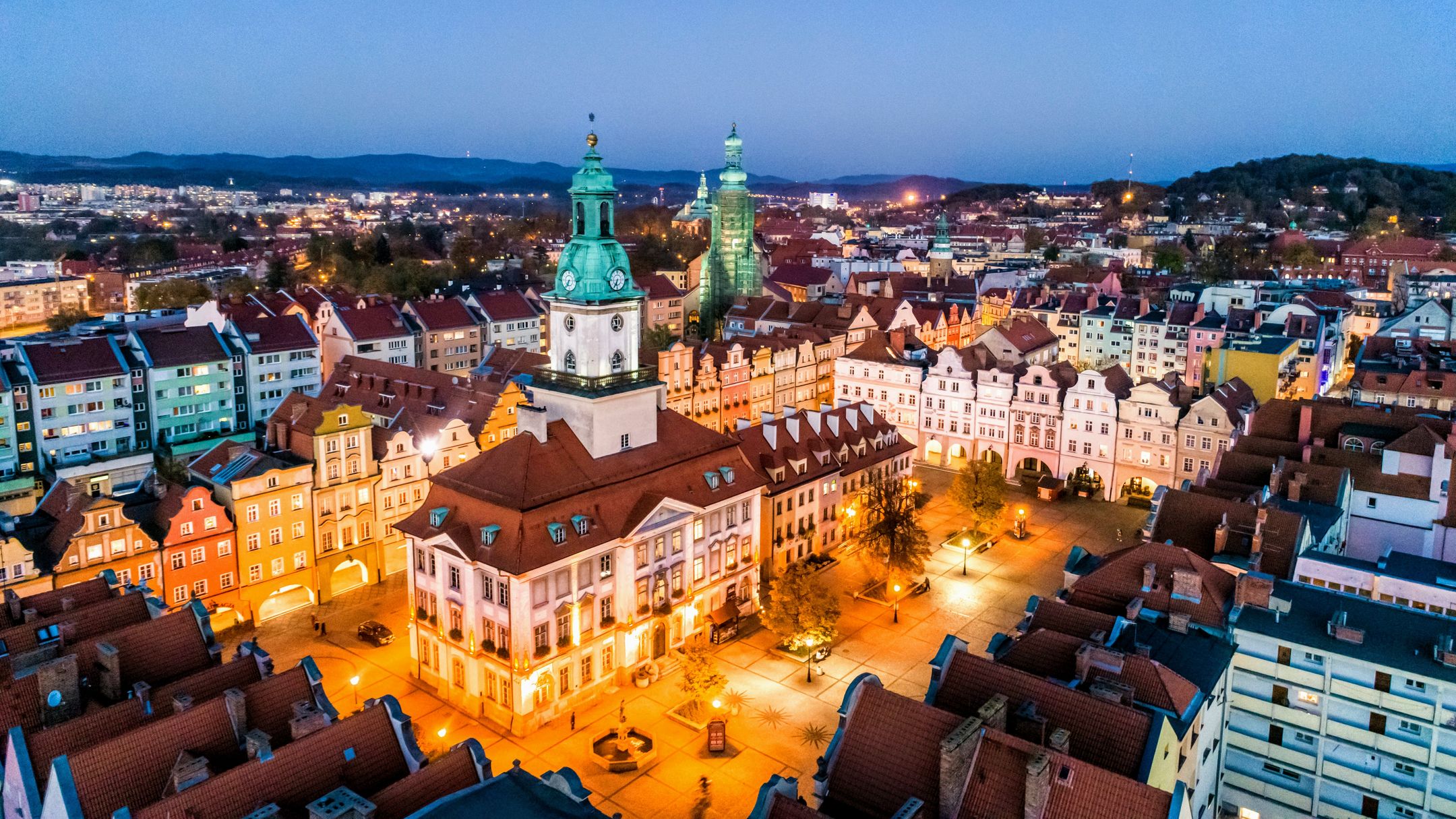 Günstige Hotels in Jelenia Góra. Unterkünfte ab 34 €/Nacht KAYAK