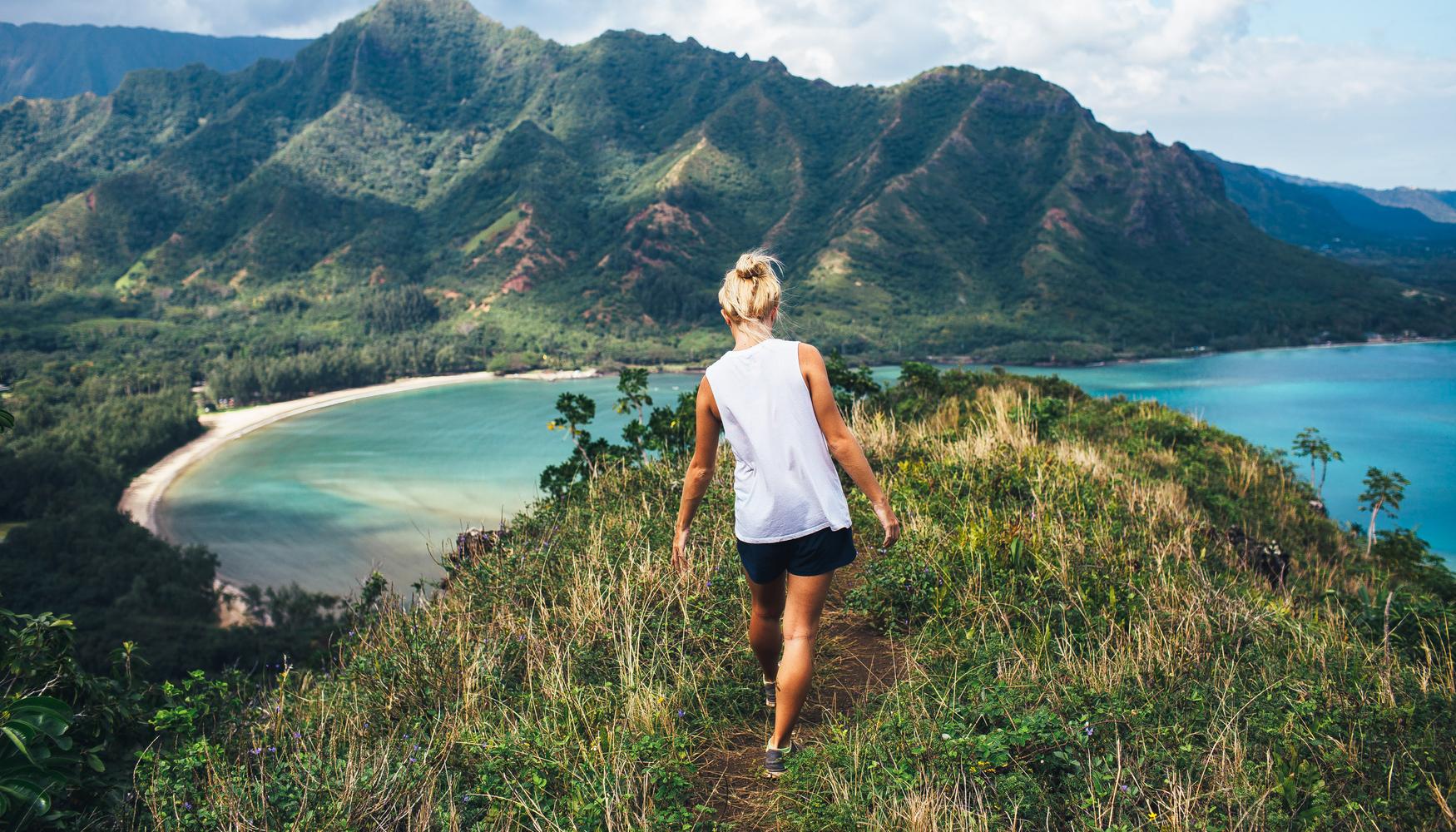 Holidays in Hawaii from £1,063 Search Flight+Hotel on KAYAK
