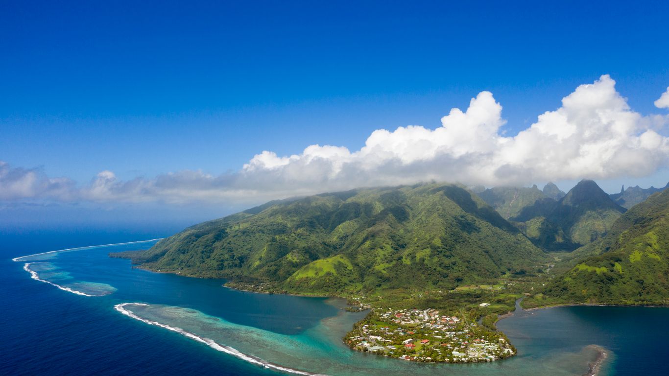 Flights to Windward Islands