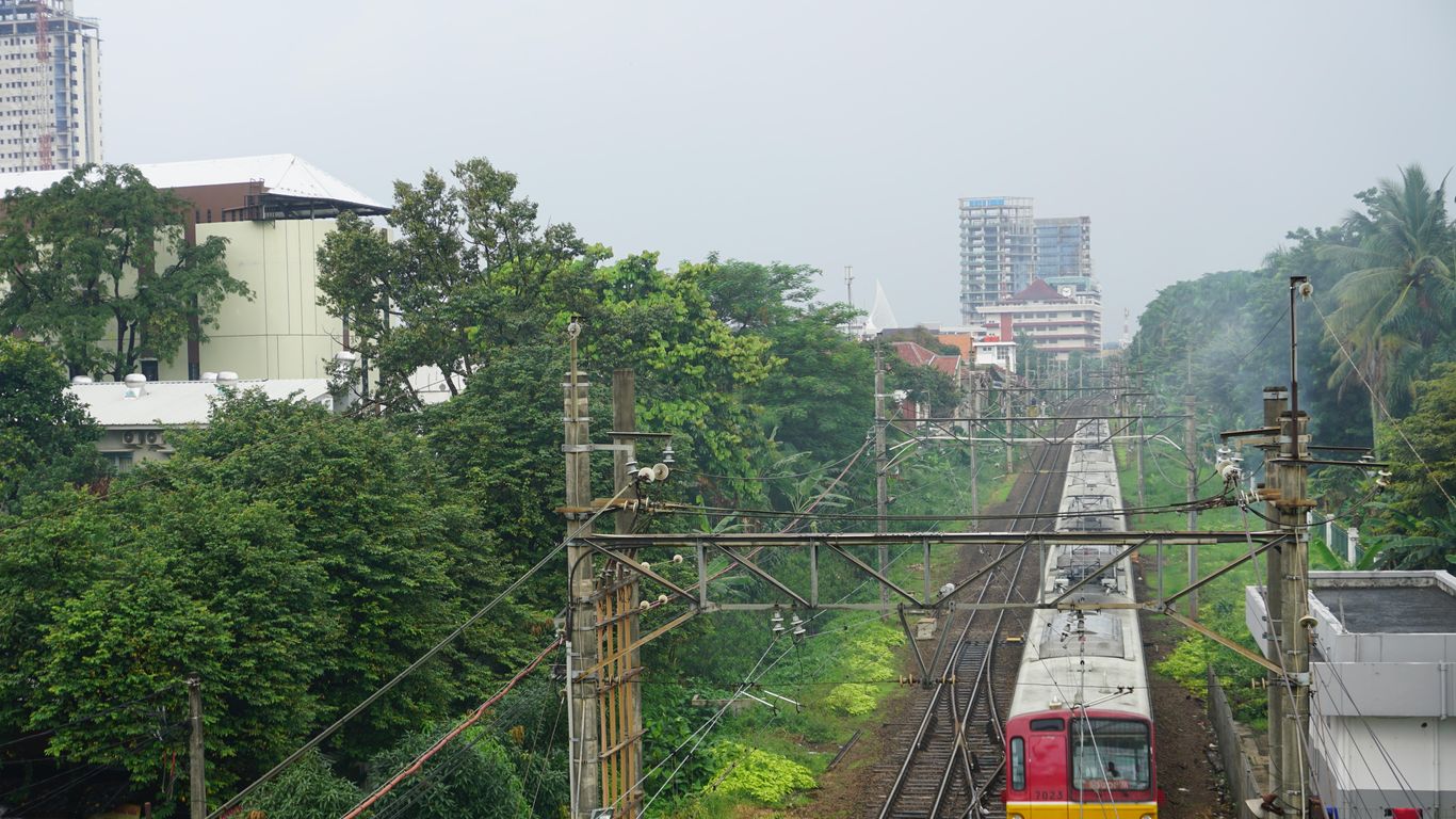 Готелі в Depok