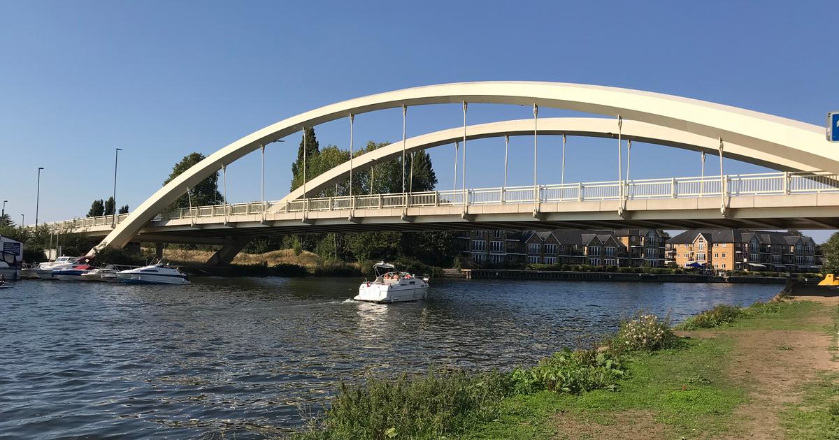 Hotels In Shepperton From 163 41 Night Search On Kayak