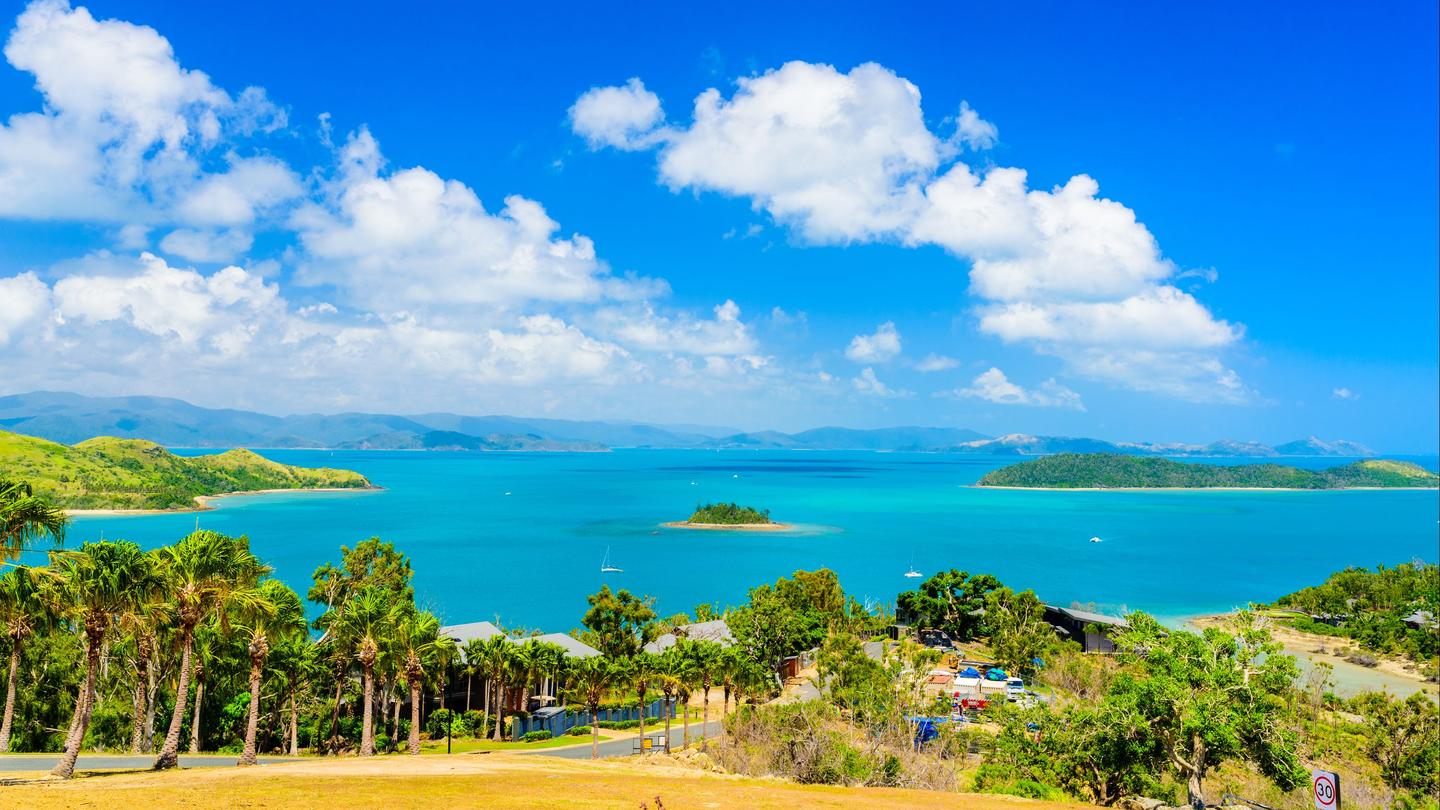 Hamilton Island holiday packages from 327 KAYAK