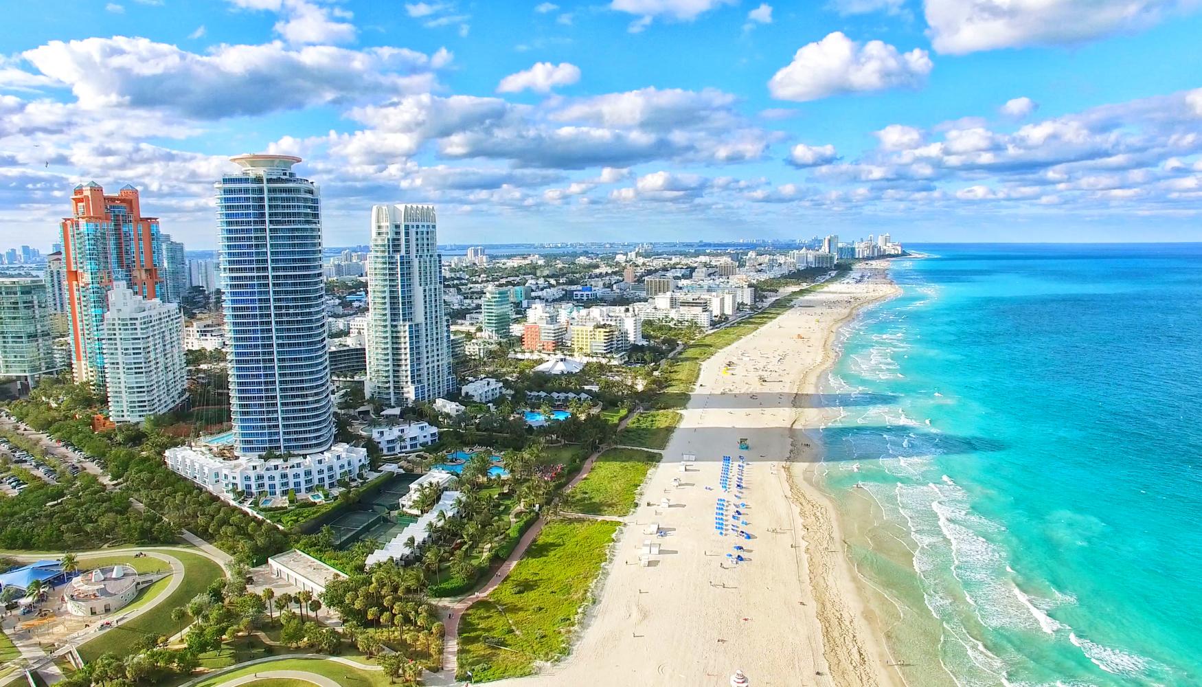 Miami Beach Vacation Packages from $10 - Search Flight+Hotel on