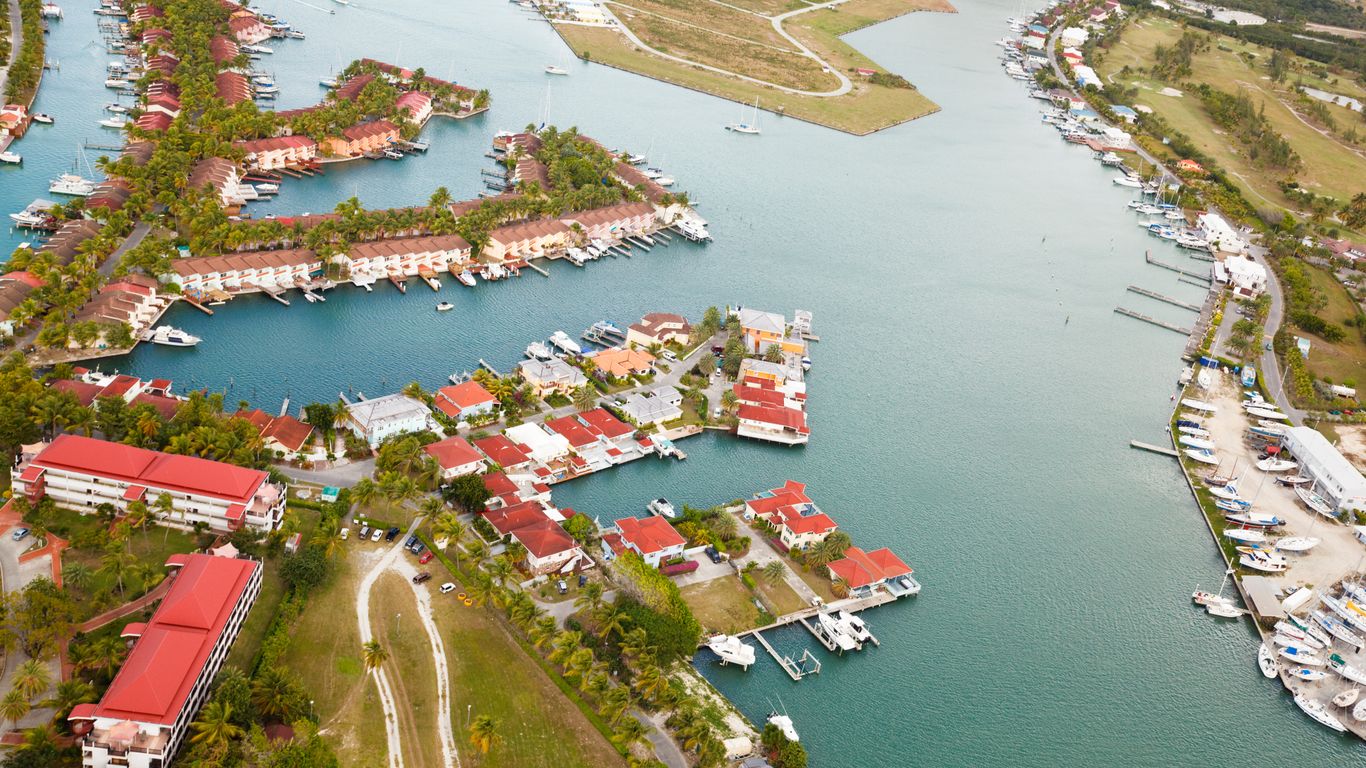 Hotels in Jolly Harbour