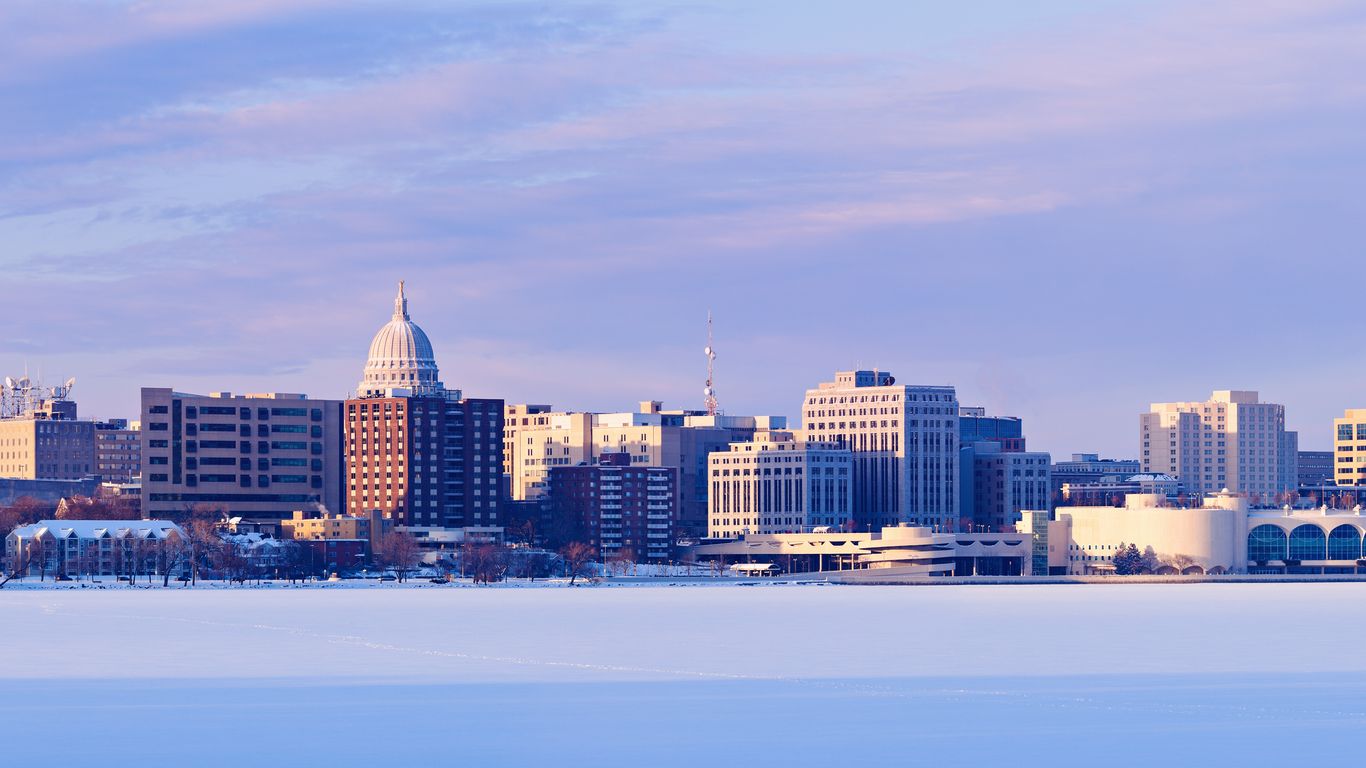 Hotéis em Madison a partir de R$ 336/noite Pesquise no KAYAK Hotéis em Madison a partir de R$ 336/noite Pesquise no KAYAK