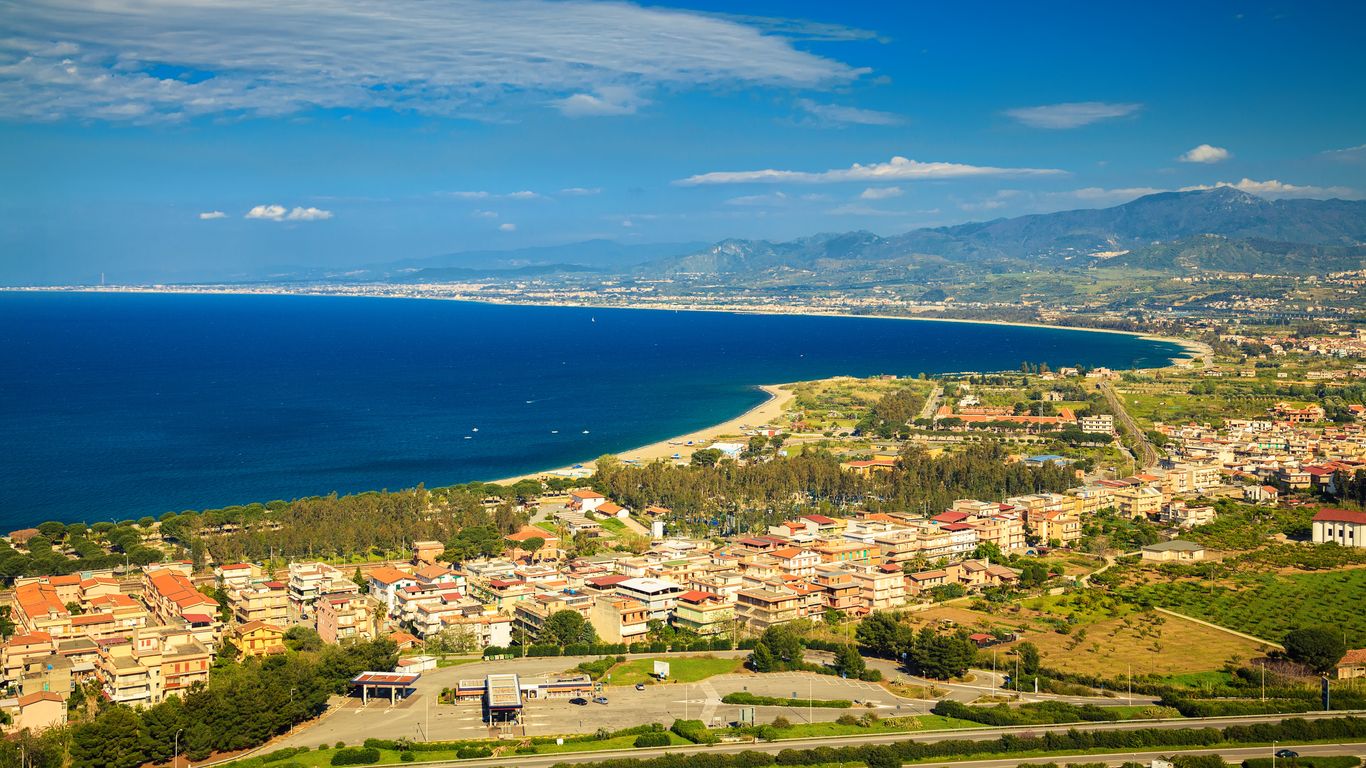 Hoteles en Oliveri