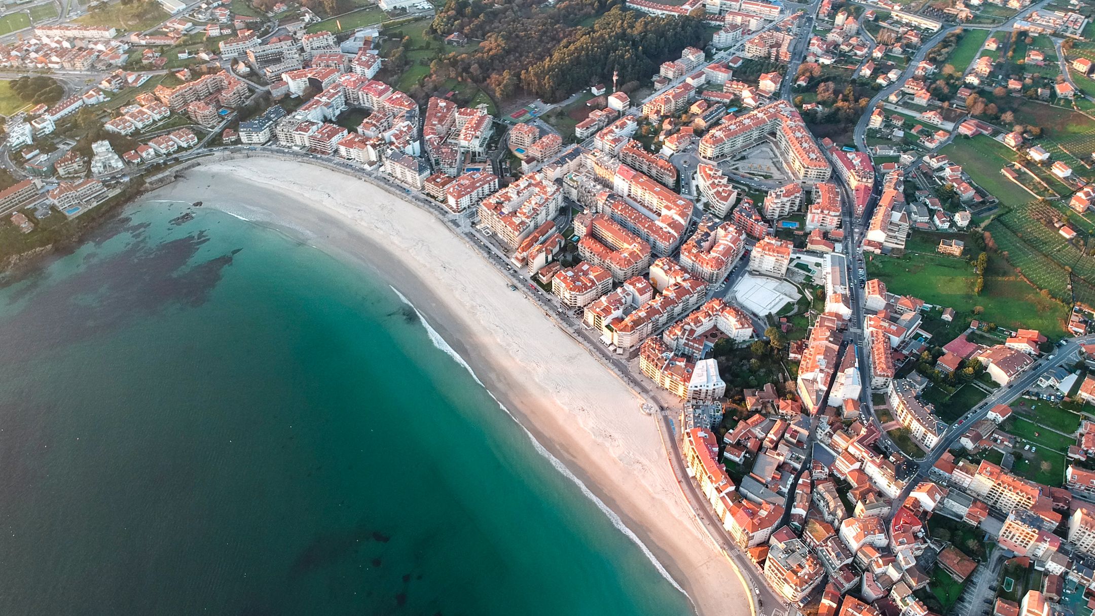 Hoteles baratos en Sangenjo Buscar en KAYAK