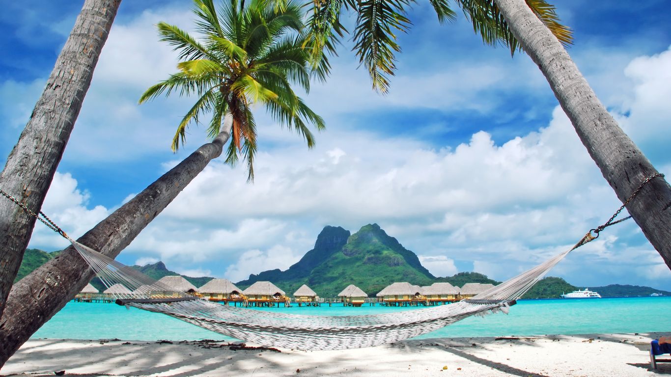 Flights to Leeward Islands