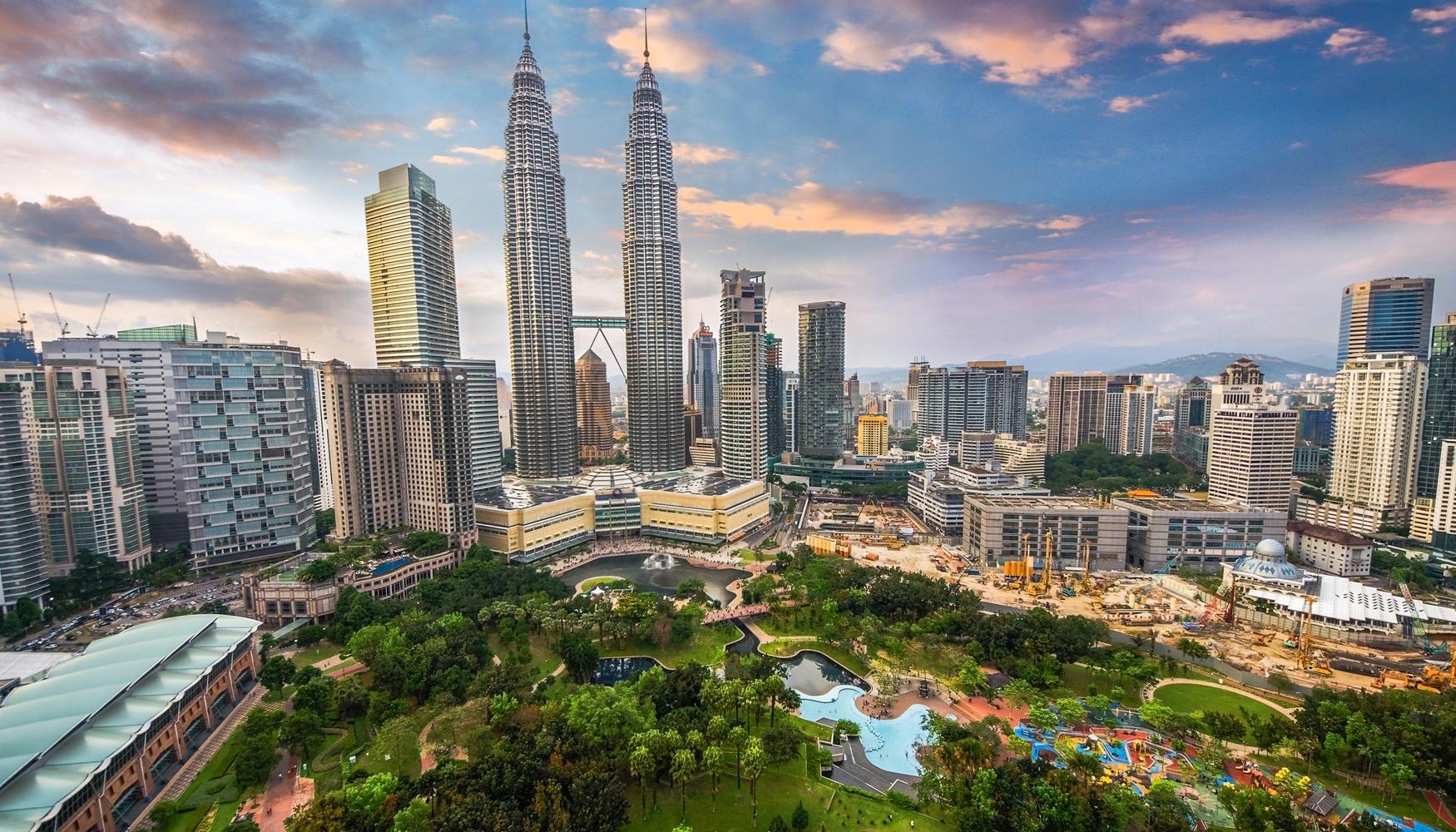 malaysia tour flights